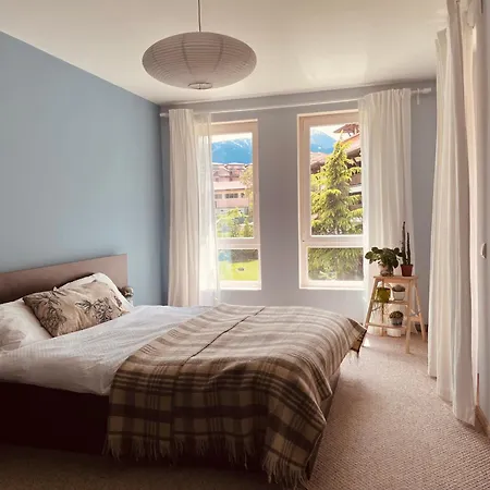 Апартамент Mountain View At Royal Towers Банско